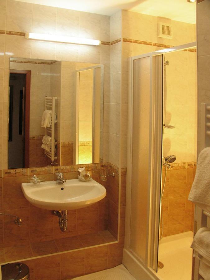 Hotel Latinka 索菲亞 外观 照片